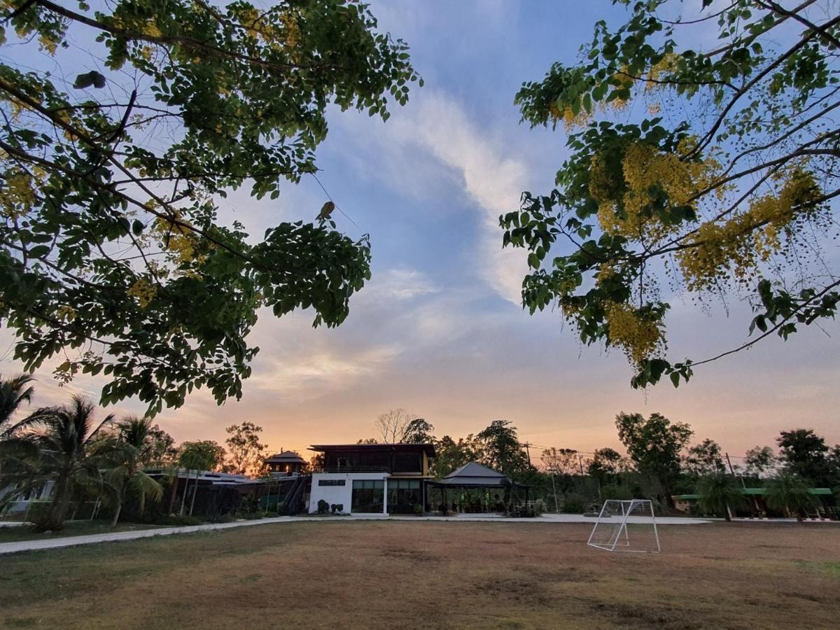 Phuphayot Resort Trang Exterior foto